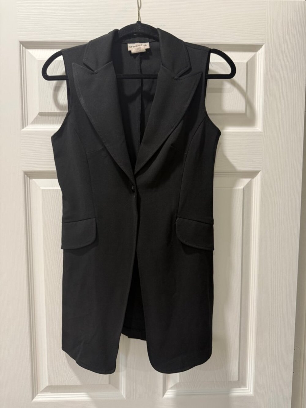 Black Sleeveless Blazer Vest with Pockets Size 5/6